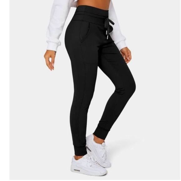 NWT Halara Cloudful Air High Waisted Drawstring Black Joggers Small - Picture 3 of 5